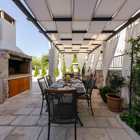 Villa Bante - Luxury Stone House